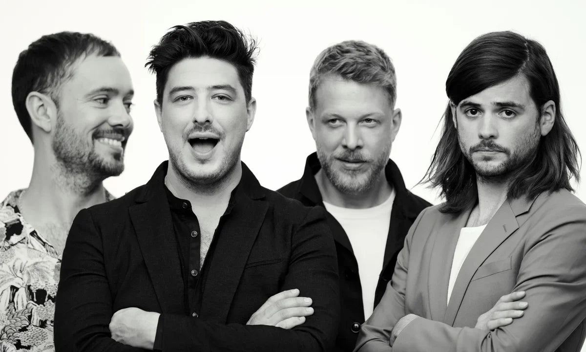 Mumford & Sons keert terug naar hun roots met 'Rushmere'