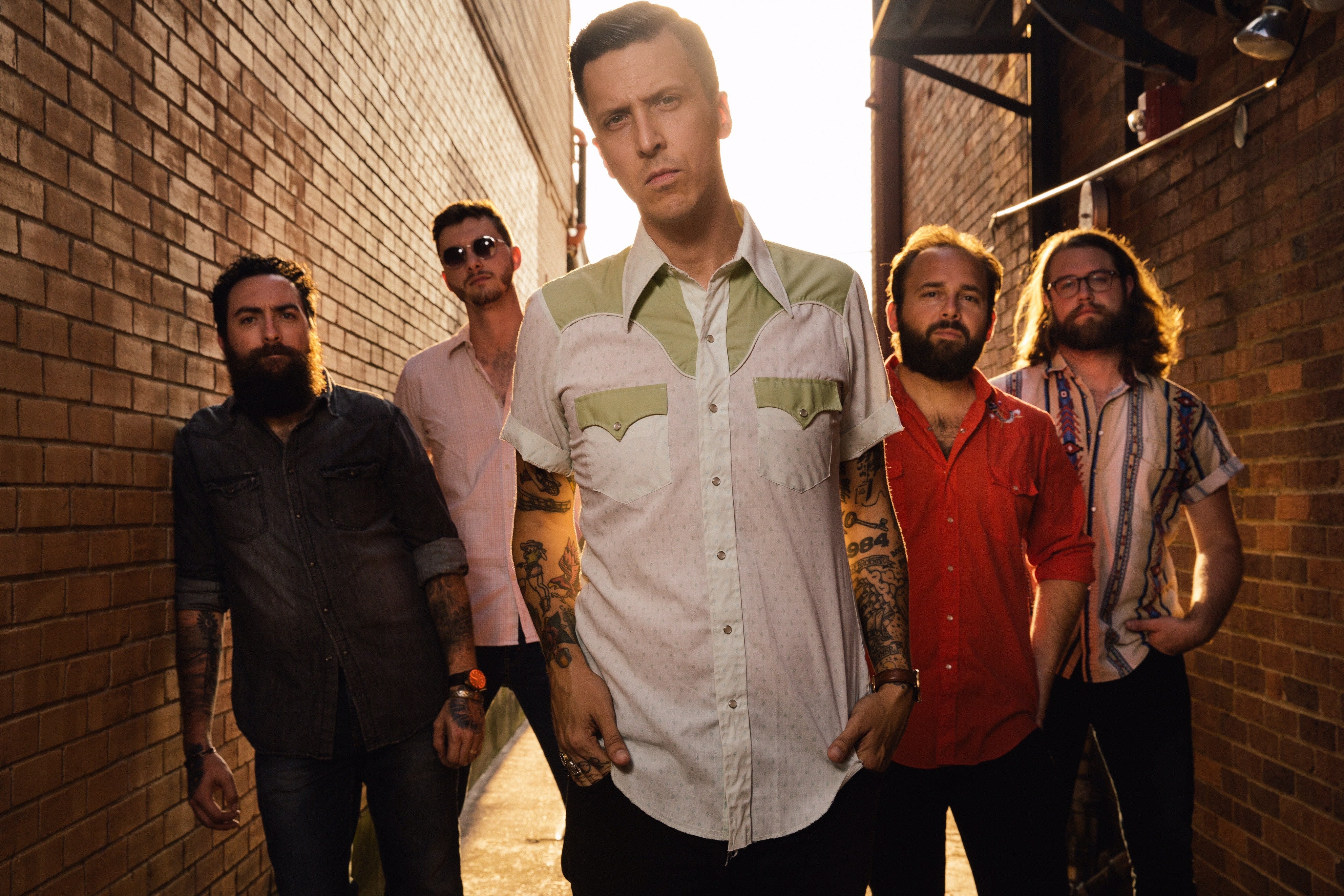 American Aquarium's 'The Fear of Standing Still': Een ode aan groei en balans