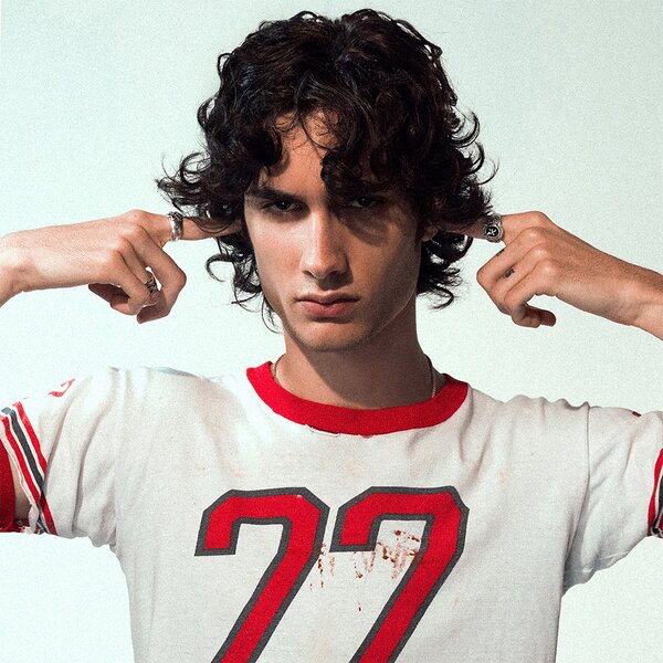 Sombr: De Nieuwe Ster aan het Popfirmament - 'I Barely Know Her' (LP)