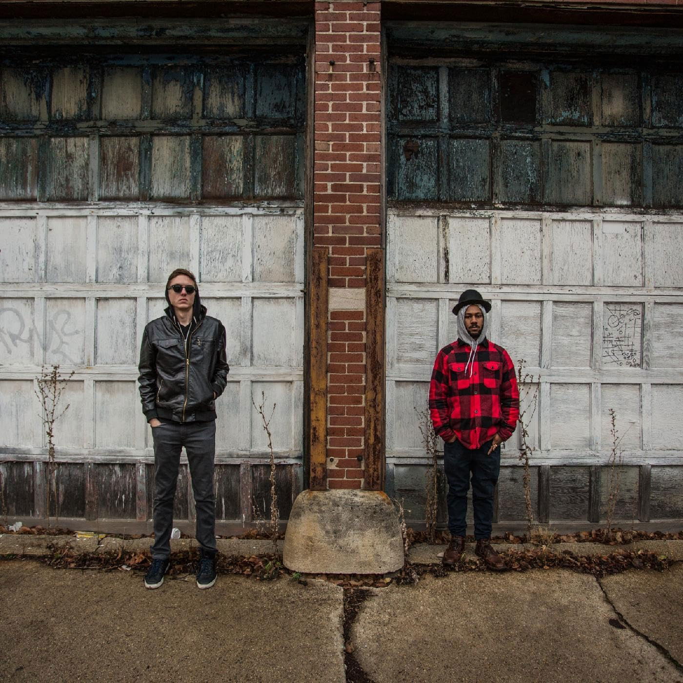 L'orange & Jeremiah Jae - The Night Took Us In Like Family (LP) Cover Arts and Media | Records on Vinyl