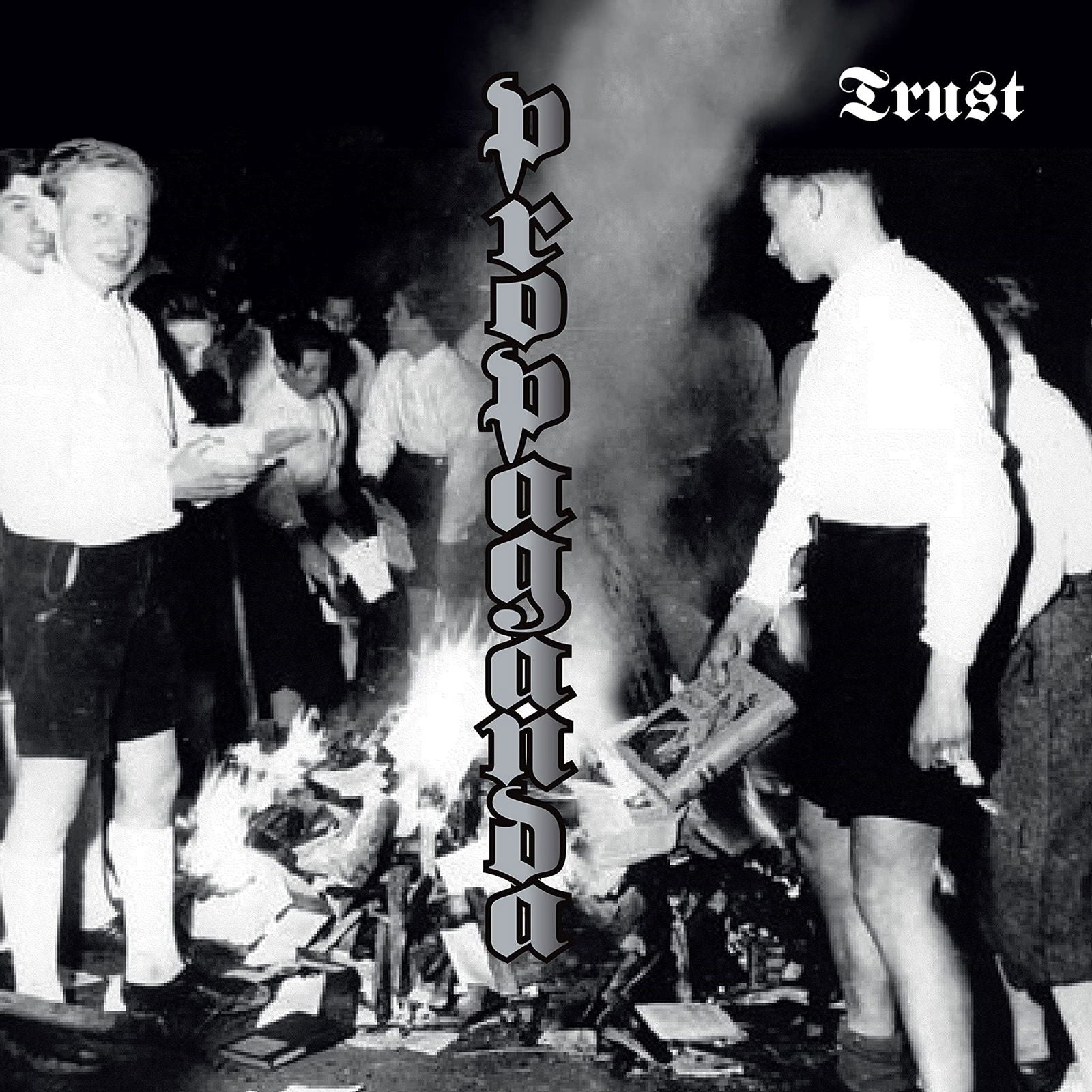 Trust - Propaganda (2 LPs) Cover Arts and Media | Records on Vinyl