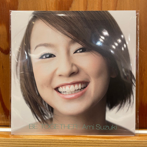 Ami Suzuki - Be Together / Love the Island (Single) Cover Arts and Media | Records on Vinyl