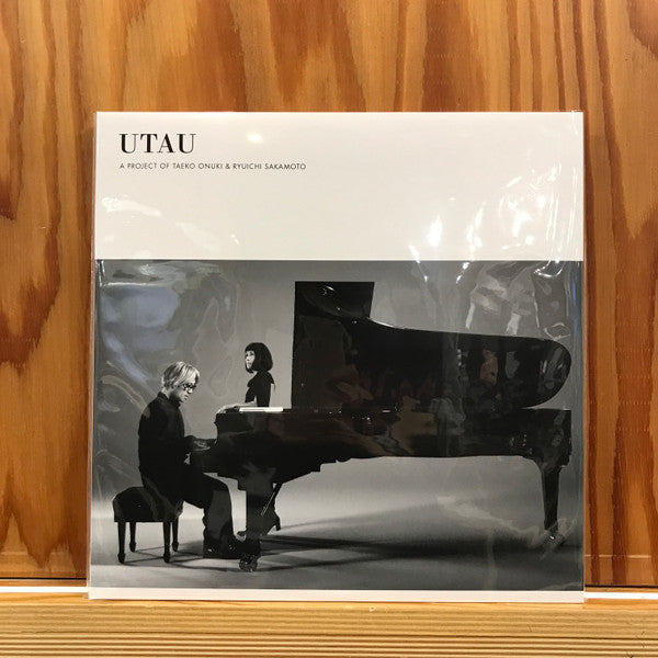 Taeko Onuki & Ryuichi Sakamoto - Utau (3 LPs) Cover Arts and Media | Records on Vinyl