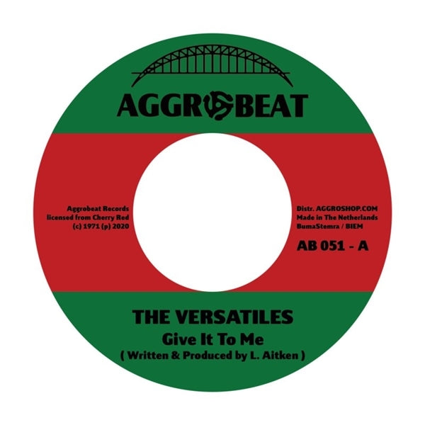 Versatiles - Give It To Me/Hot |  7" Single | Versatiles - Give It To Me/Hot (7" Single) | Records on Vinyl
